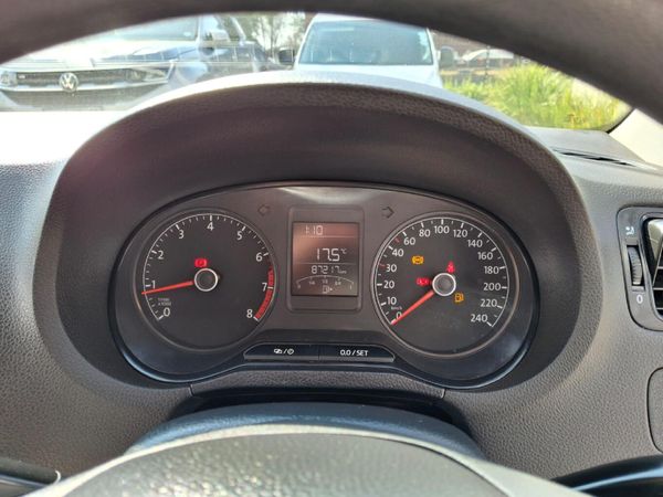 2021-Volkswagen-Polo-Vivo-14-Trendline-5-dr image:13