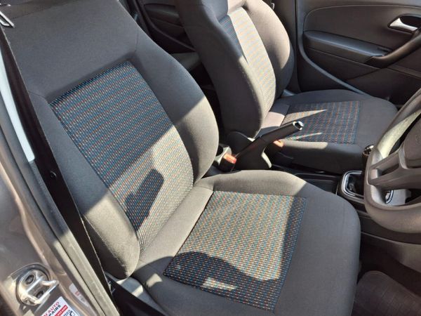 2021-Volkswagen-Polo-Vivo-14-Trendline-5-dr image:6