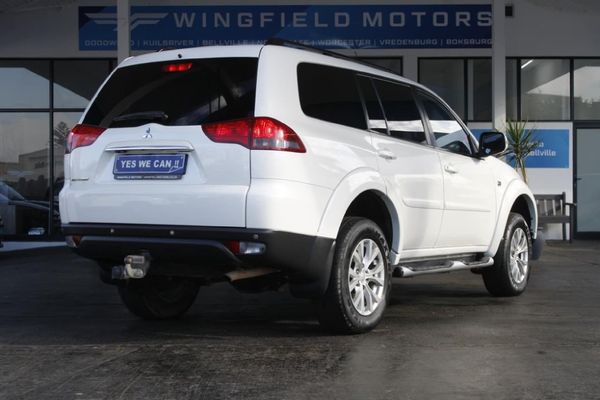 2016-Mitsubishi-Pajero-Sport-25D-Auto image:2