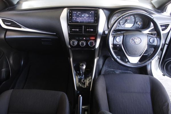 2019-Toyota-Yaris-15-XS-Auto-5-dr image:13