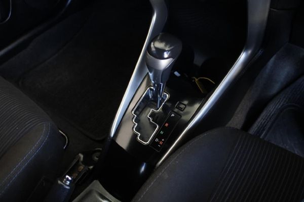 2019-Toyota-Yaris-15-XS-Auto-5-dr image:15
