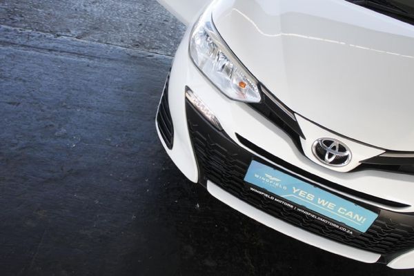 2019-Toyota-Yaris-15-XS-Auto-5-dr image:5