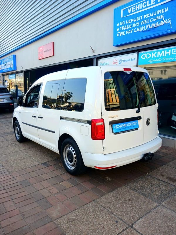 2020-Volkswagen-Caddy-4-CrewBus-16i-7-seat image:4