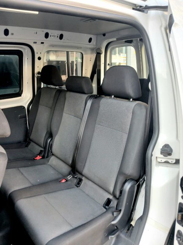 2020-Volkswagen-Caddy-4-CrewBus-16i-7-seat image:8