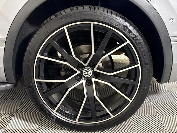 2022-Volkswagen-Tiguan-Allspace-20-TSI-Highline-4Motion-Auto-162kW image:7