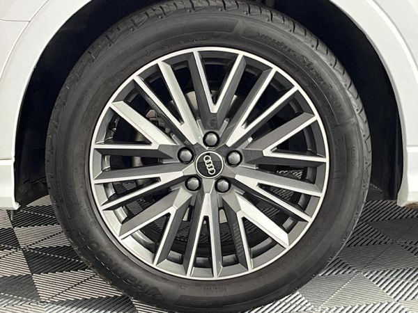 2022-Audi-Q3-Sportback-14-TFSI-Auto-S-Line-35-TFSI image:4