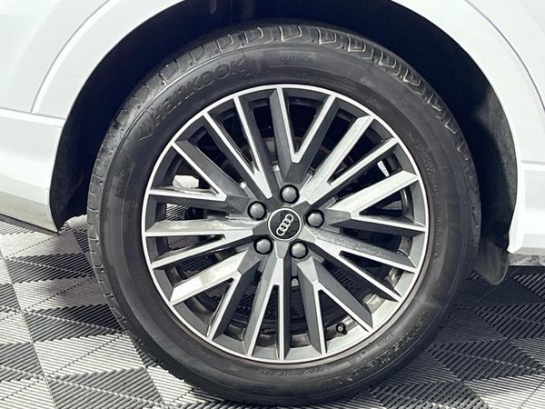2022-Audi-Q3-Sportback-14-TFSI-Auto-S-Line-35-TFSI image:7