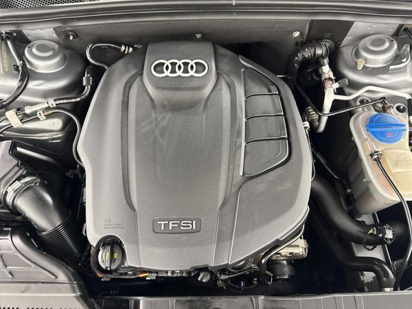 2015-Audi-A4-18-T-S-Auto image:12