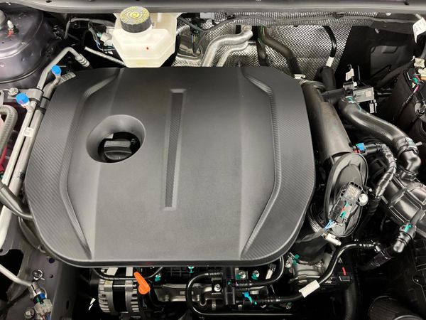 2026-Omoda-C5-15T-Luxury-X image:12