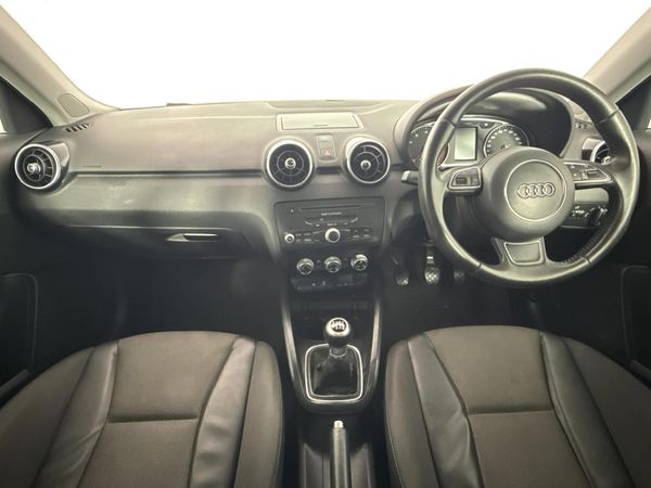 2013-Audi-A1-Sportback-14-TFSI-Ambition image:1