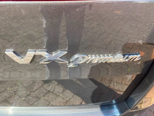 2020-Toyota-Quantum-28-VX-9-seat image:15