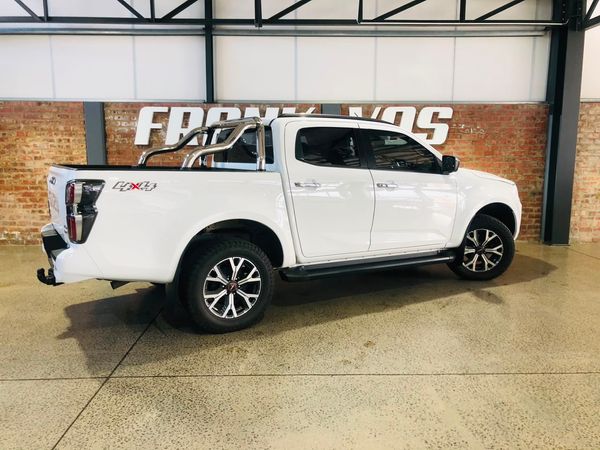 2022-Isuzu-D-Max-30-DDI-LSE-4x4-Auto-Double-Cab image:2