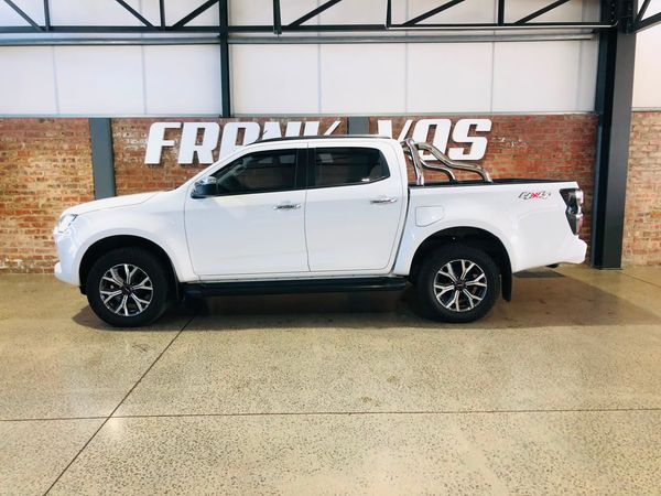 2022-Isuzu-D-Max-30-DDI-LSE-4x4-Auto-Double-Cab image:4