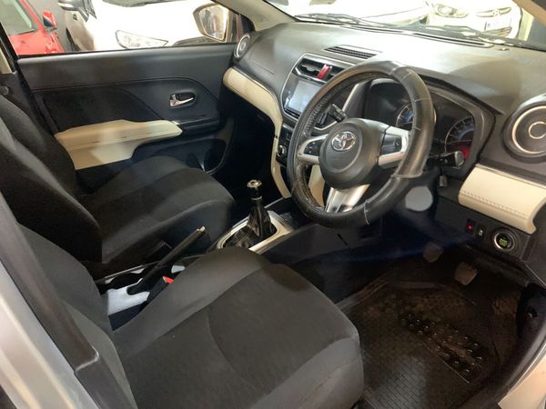 2019-Toyota-Rush-15 image:14