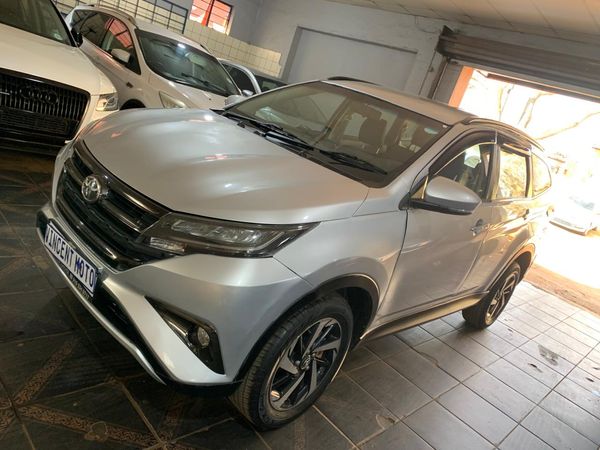 2019-Toyota-Rush-15 image:2
