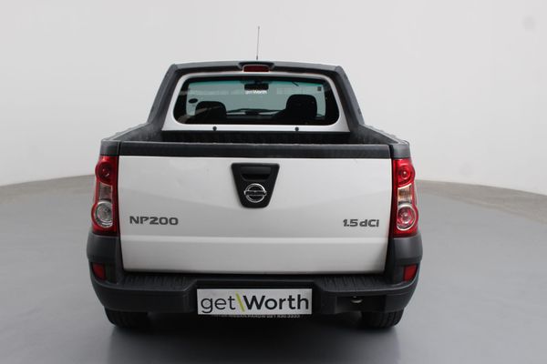 2021-Nissan-NP200-15-dCi-Safety-Pack image:5