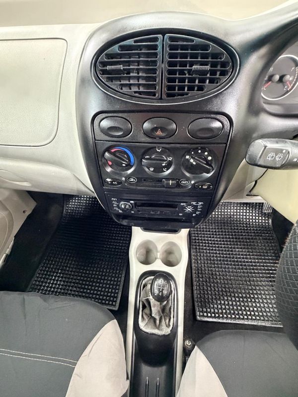 2011-Chery-QQ3-08-TE image:9