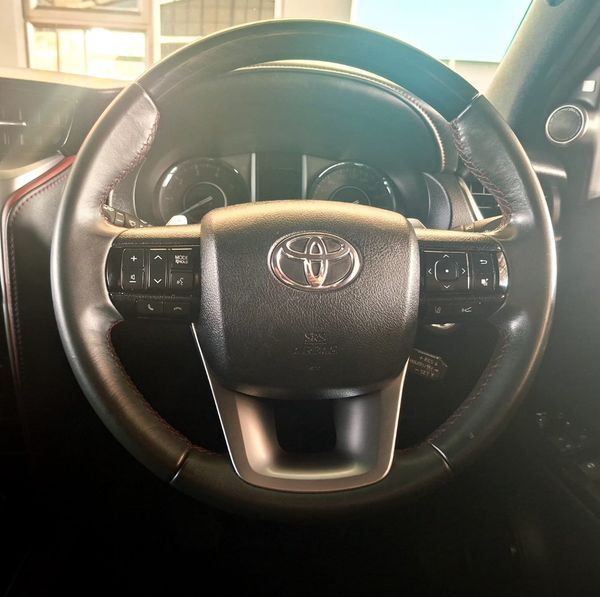 2023-Toyota-Fortuner-28-GD-6-VX-Auto image:12