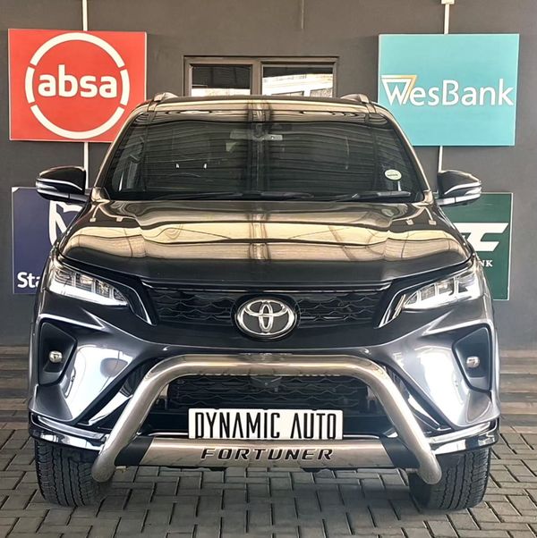 2023-Toyota-Fortuner-28-GD-6-VX-Auto image:1