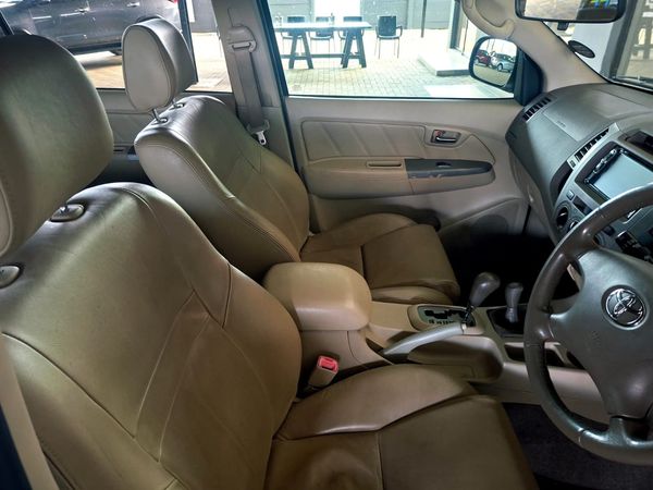 2007-Toyota-Fortuner-40-V6-Auto-4x4 image:9