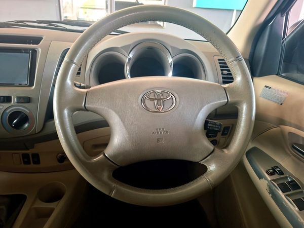 2007-Toyota-Fortuner-40-V6-Auto-4x4 image:13