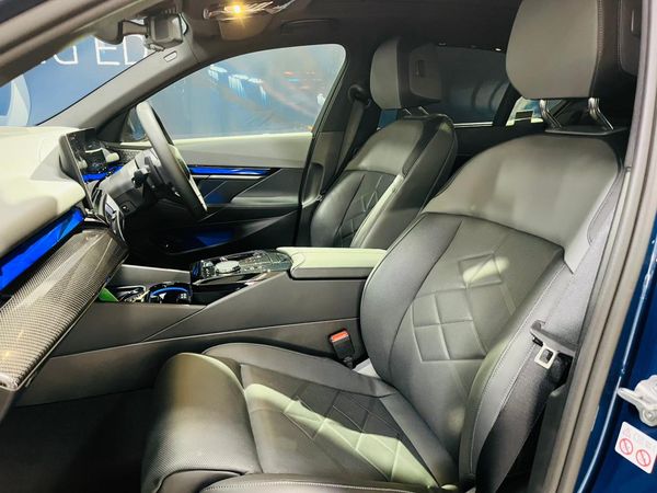 2024-BMW-i5-M60-M-Sport-Pro image:4