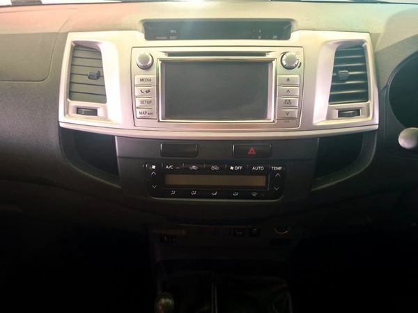 2019-Toyota-Hilux-24-GD-6-SRX-4x4-Double-Cab-Auto image:11