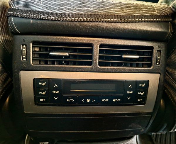 2016-Toyota-Land-Cruiser-200-45-D-V8-VX-Auto image:14