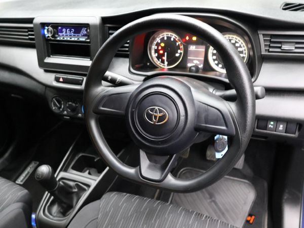 2026-Toyota-Rumion-15-S image:12
