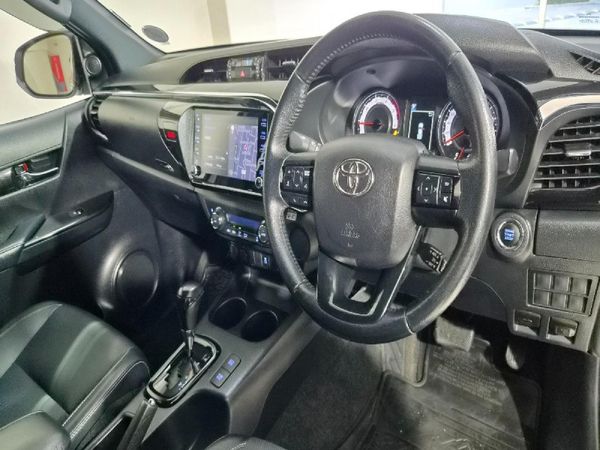 2020-Toyota-Hilux-28-GD-6-Raised-Body-Auto-Raider-Double-Cab image:9