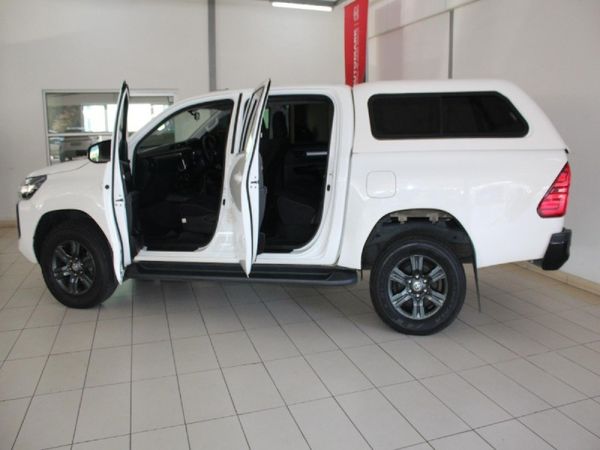 2024-Toyota-Hilux-24-GD-6-Raider-4x4-Double-Cab image:14