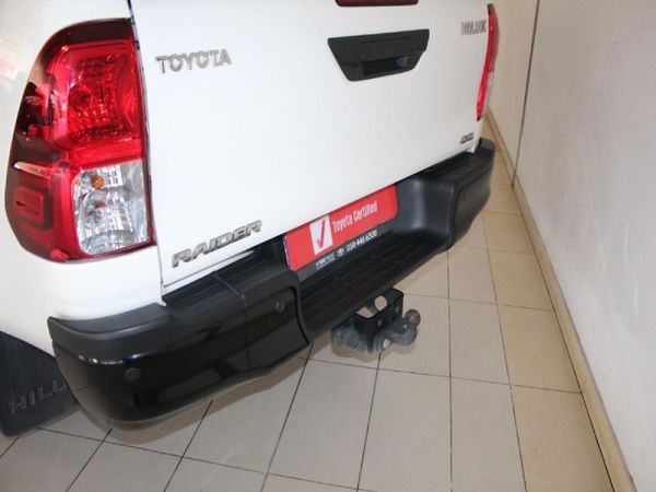 2024-Toyota-Hilux-24-GD-6-Raider-4x4-Double-Cab image:15