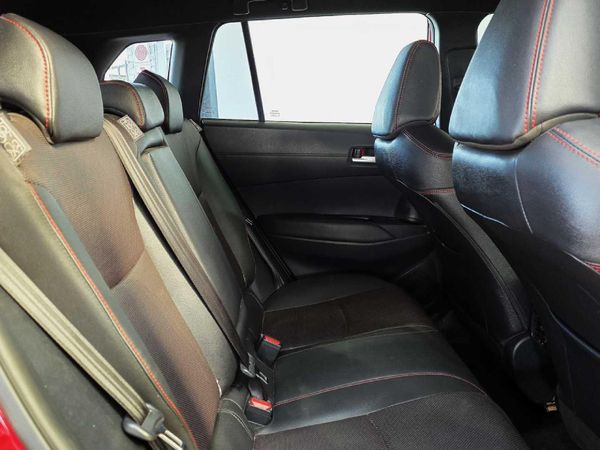 2025-Toyota-Corolla-Cross-18-GR-S image:23