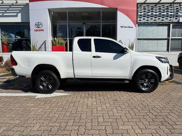 2023-Toyota-Hilux-24-GD-6-Raised-Body-Raider-Auto-Extended-Cab image:3