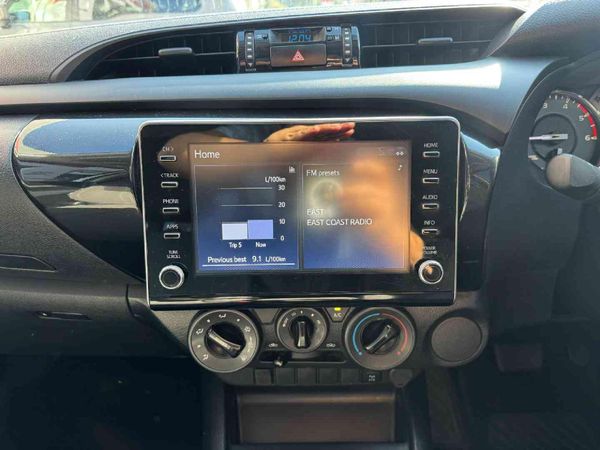 2023-Toyota-Hilux-24-GD-6-Raised-Body-Raider-Auto-Extended-Cab image:7
