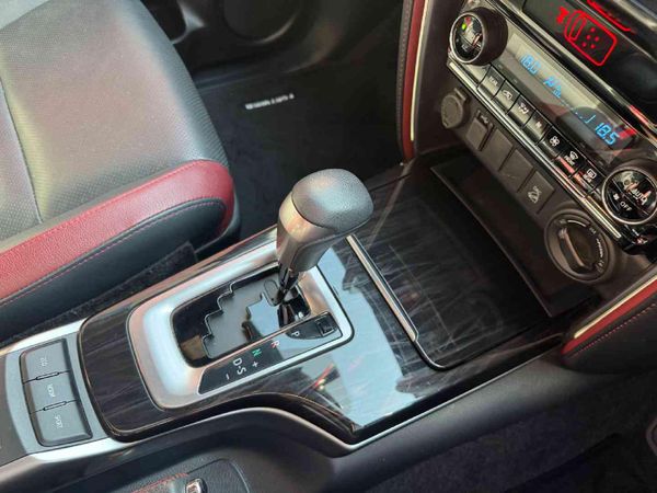 2024-Toyota-Fortuner-28-GD-6-4x4-Auto image:10