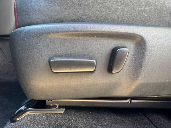 2024-Toyota-Fortuner-28-GD-6-4x4-Auto image:17