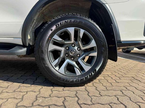 2024-Toyota-Fortuner-28-GD-6-4x4-Auto image:23