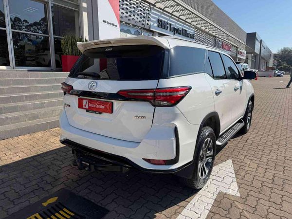 2024-Toyota-Fortuner-28-GD-6-4x4-Auto image:4