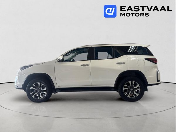 2024-Toyota-Fortuner-24-GD-6-4x4-Auto image:3