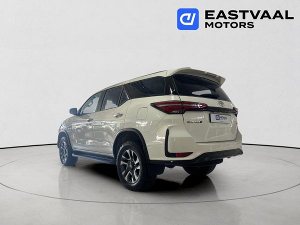 2024-Toyota-Fortuner-24-GD-6-4x4-Auto image:4