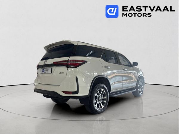 2024-Toyota-Fortuner-24-GD-6-4x4-Auto image:6
