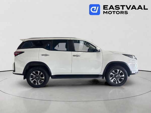 2024-Toyota-Fortuner-24-GD-6-4x4-Auto image:7