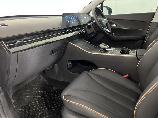 2025-Omoda-C5-15T-Luxury-X image:8