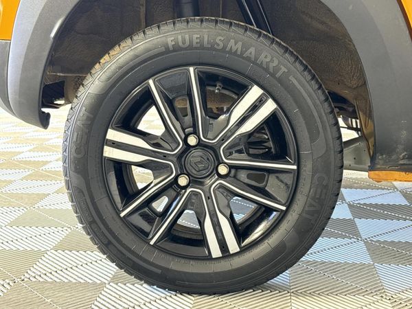 2023-Renault-Kwid-10-Climber image:7