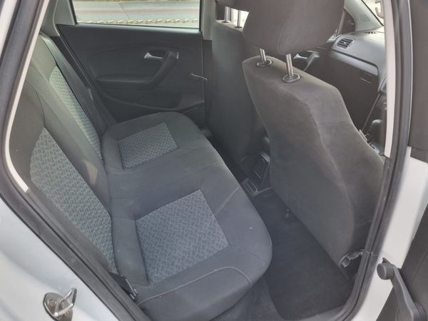 2026-Volkswagen-Polo-Vivo-16-Comfortline-Auto-5-dr image:6
