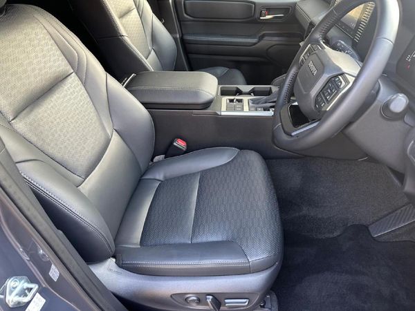 2026-Toyota-Land-Cruiser-Prado-TX-28GD-Auto image:16