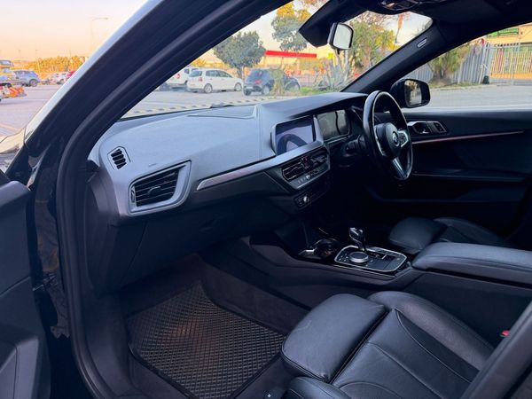 2021-BMW-1-Series-118i-M-Sport image:26