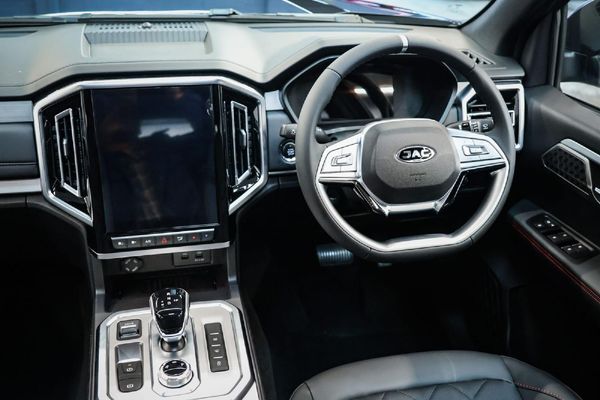 2026-JAC-T9-20-CTI-Super-Lux-4x4-Auto-Double-Cab image:10