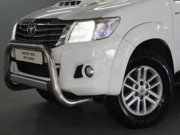 2014-Toyota-Hilux-30-D-4D-Raider-4x4-Double-Cab image:18